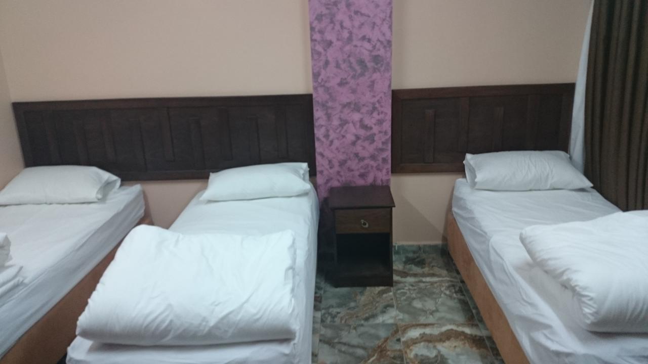 Sea Beach Hotel Акаба Екстериор снимка