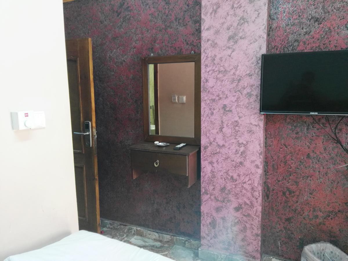 Sea Beach Hotel Акаба Екстериор снимка