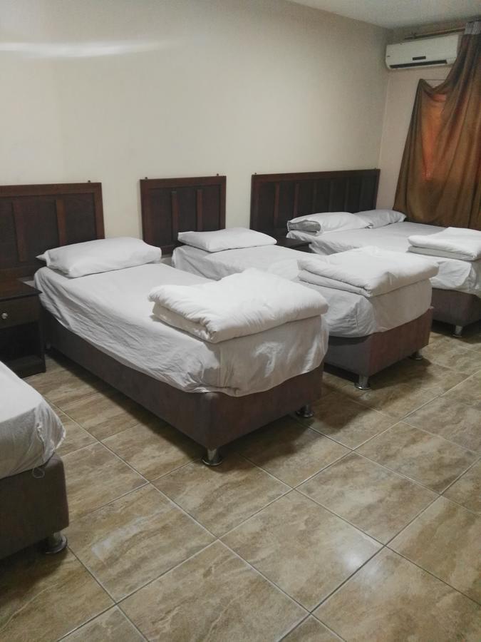 Sea Beach Hotel Акаба Екстериор снимка
