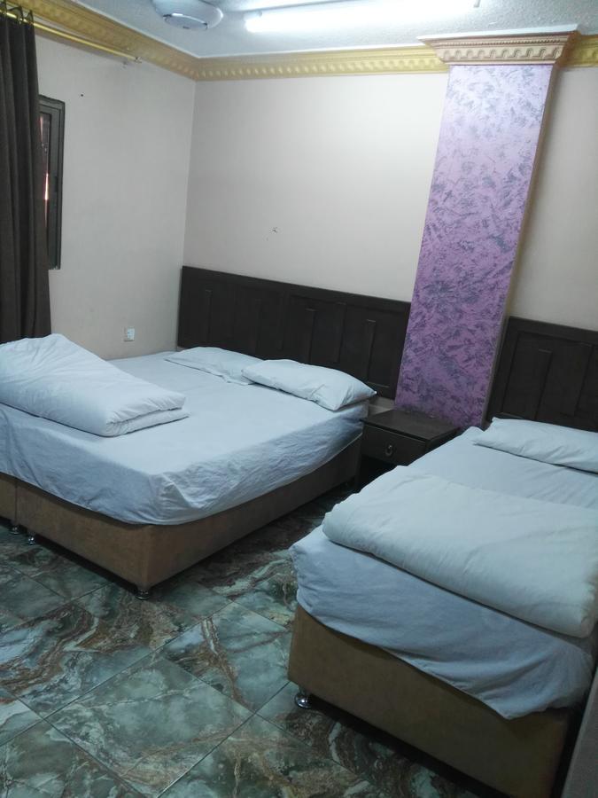 Sea Beach Hotel Акаба Екстериор снимка