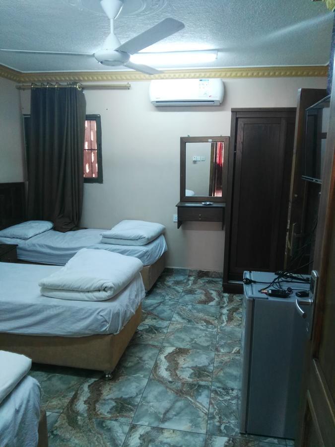 Sea Beach Hotel Акаба Екстериор снимка