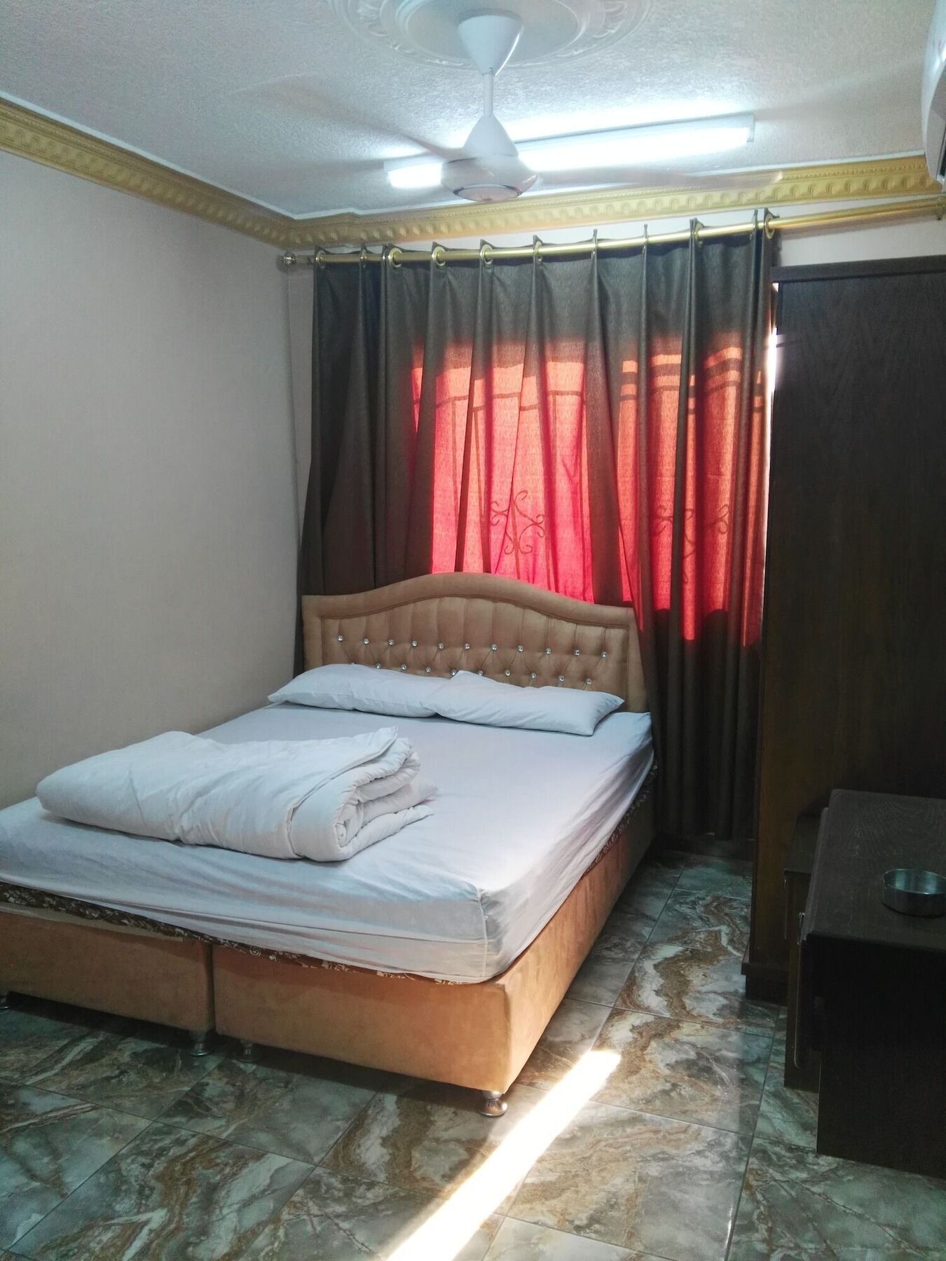 Sea Beach Hotel Акаба Екстериор снимка